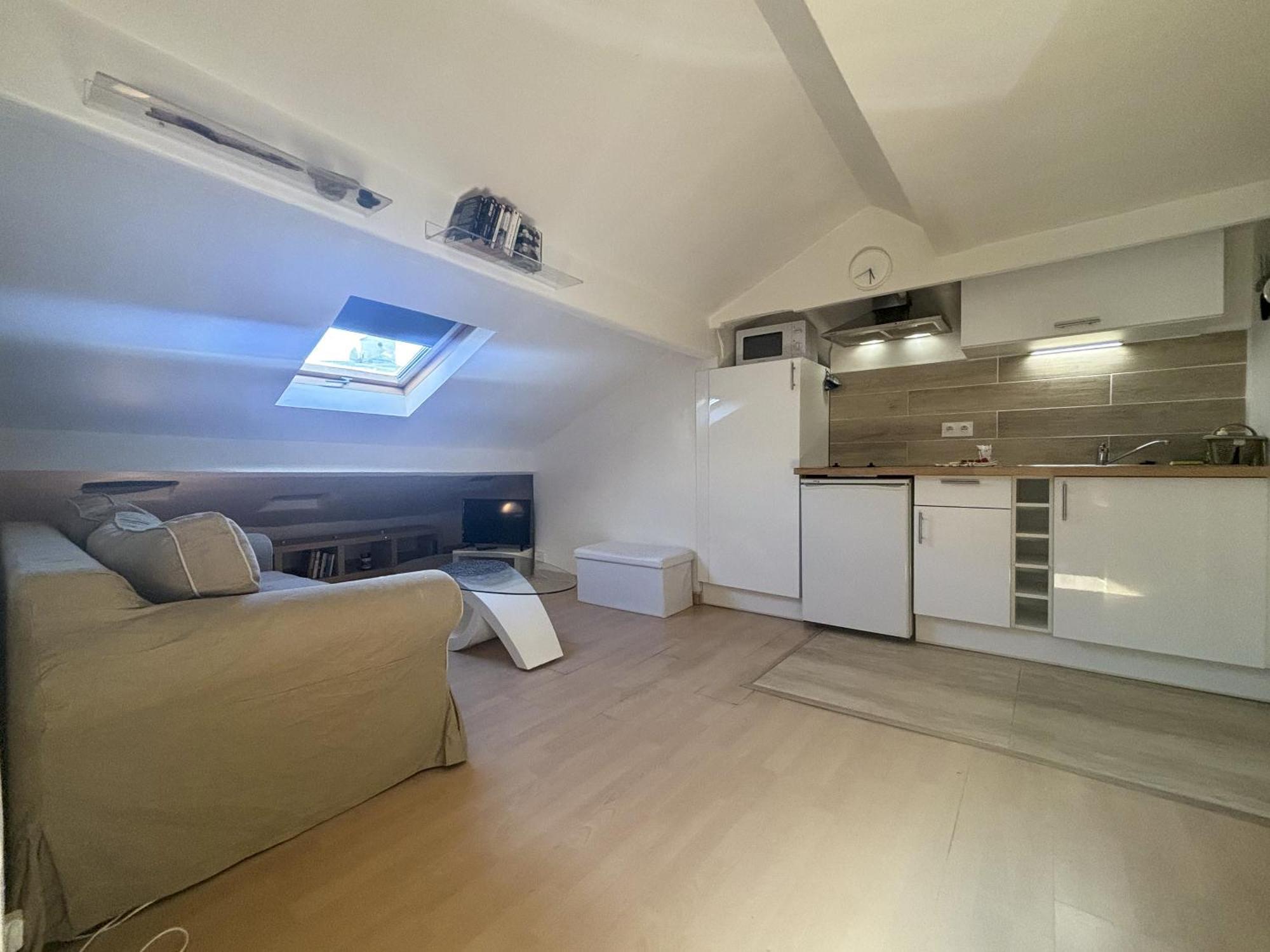 Zone Pietonne - Wifi, Ac, 2 Pers Appartamento