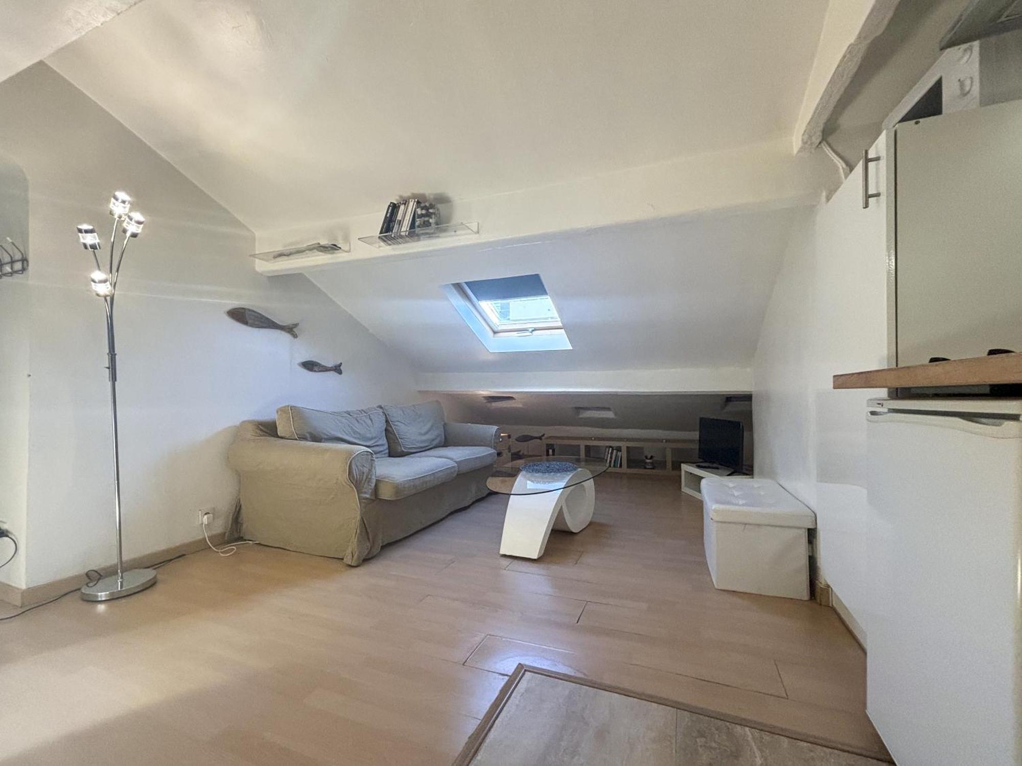 Zone Pietonne - Wifi, Ac, 2 Pers Appartamento *