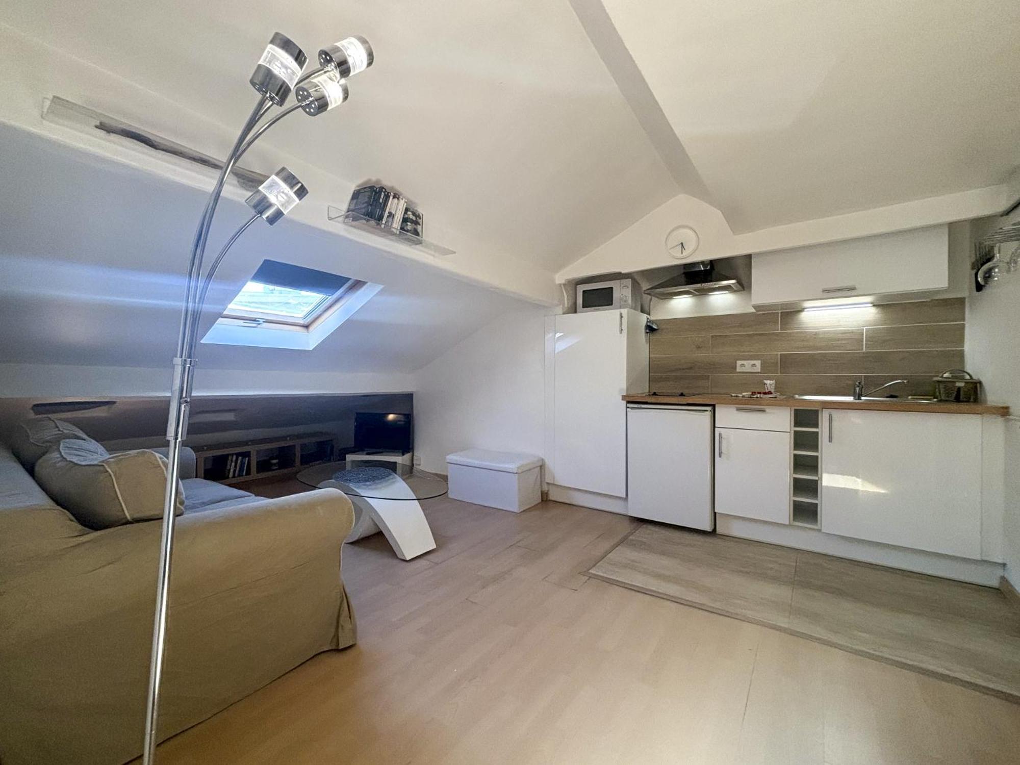 Appartamento Zone Pietonne - Wifi, Ac, 2 Pers